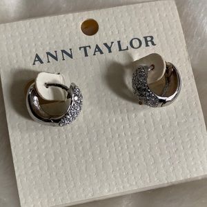 Ann Taylor NWT small loop earrings